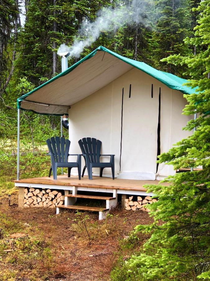 Hotel Vines And Puppies Glamping Hideaway à Jade City Extérieur photo